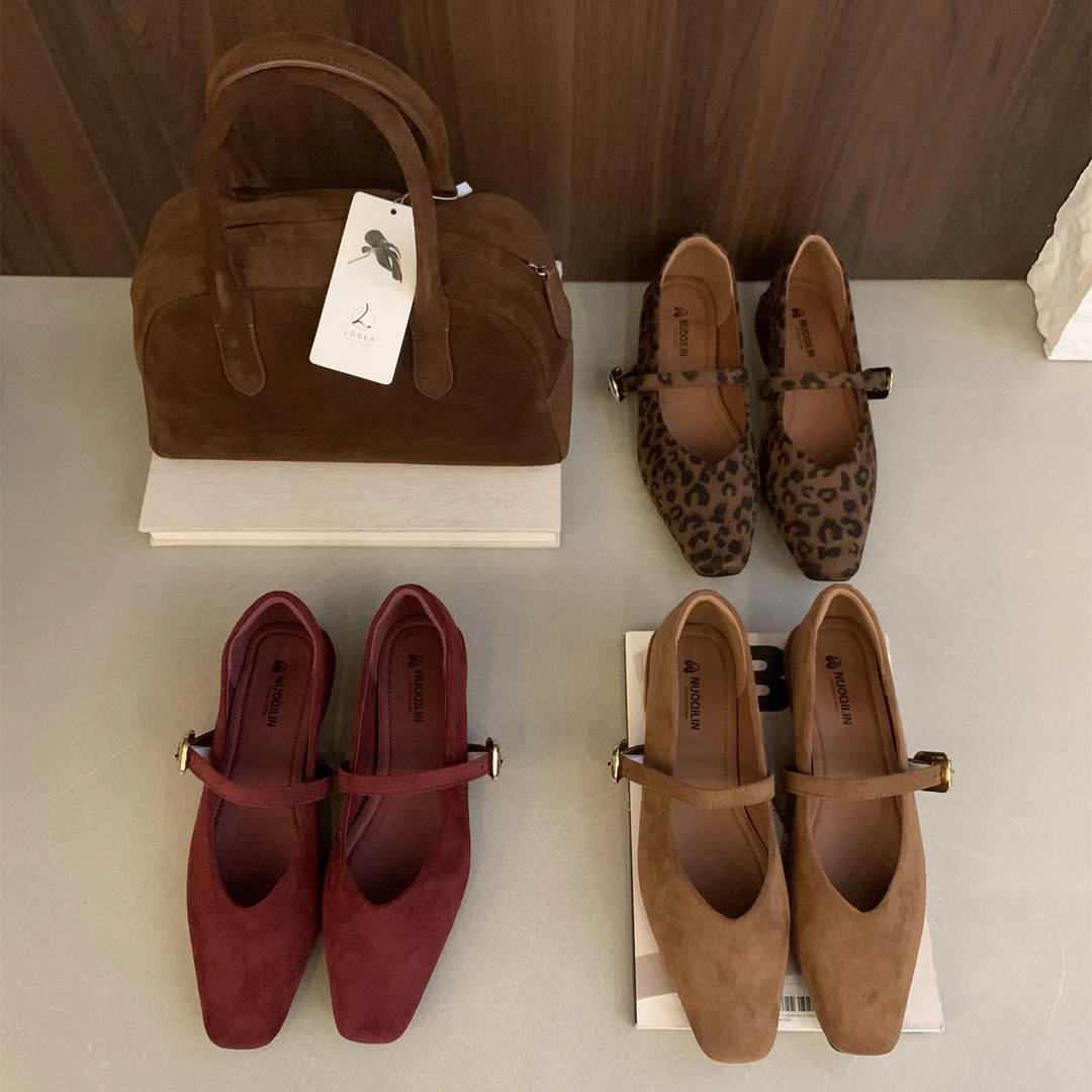 法式复古绒面玛丽珍鞋女鞋子2025年新款秋冬季方头浅口低跟单鞋