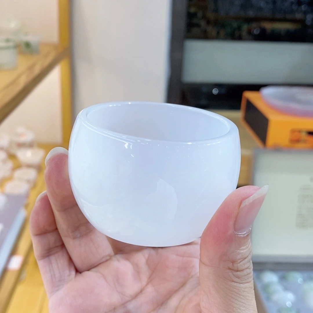 手工艺品琉璃白玉客杯
