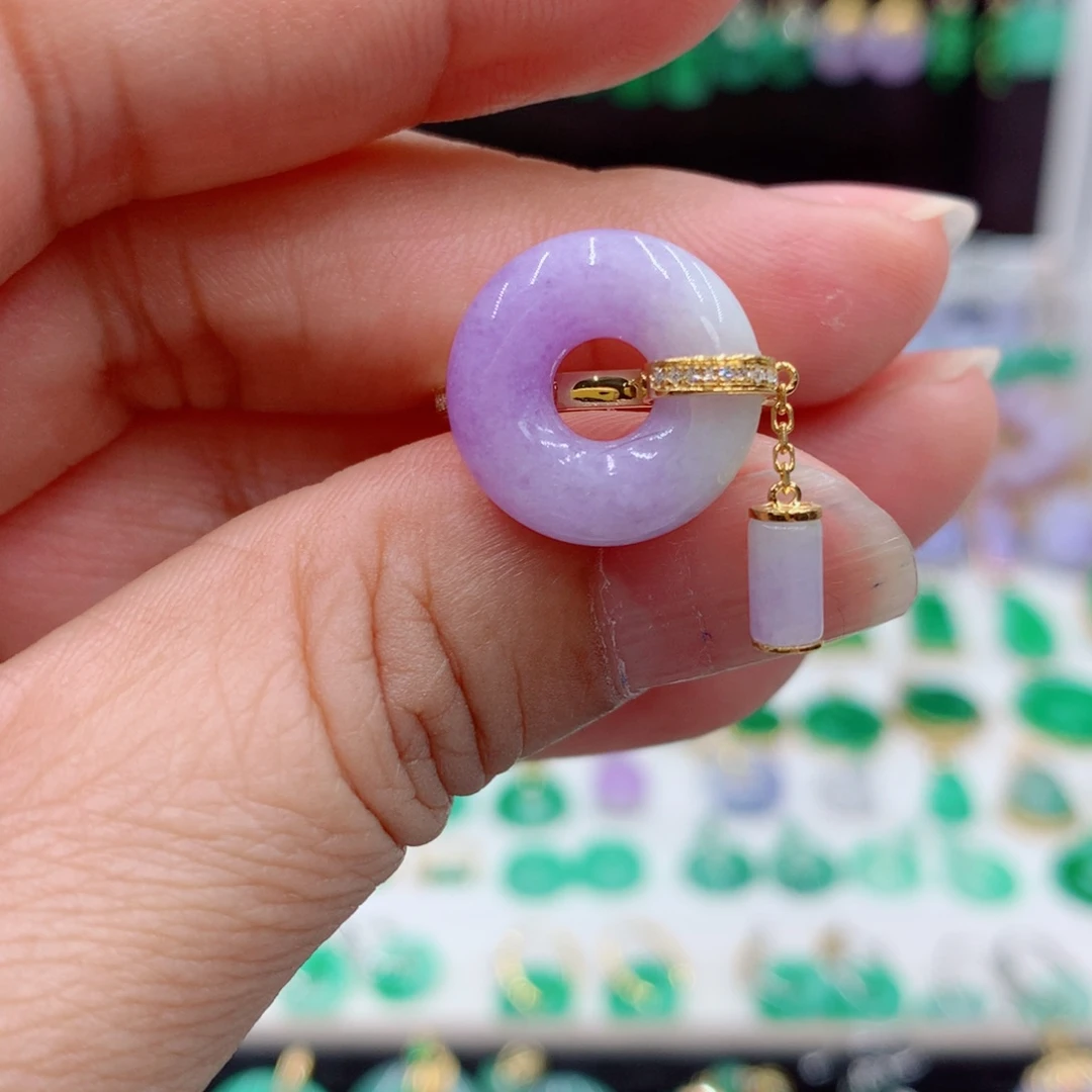 翡翠戒指18K金镶嵌