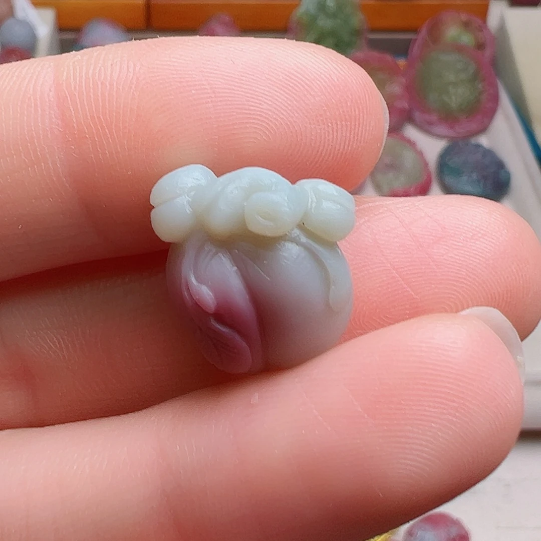 未镶嵌定制石英质玉（盐源）