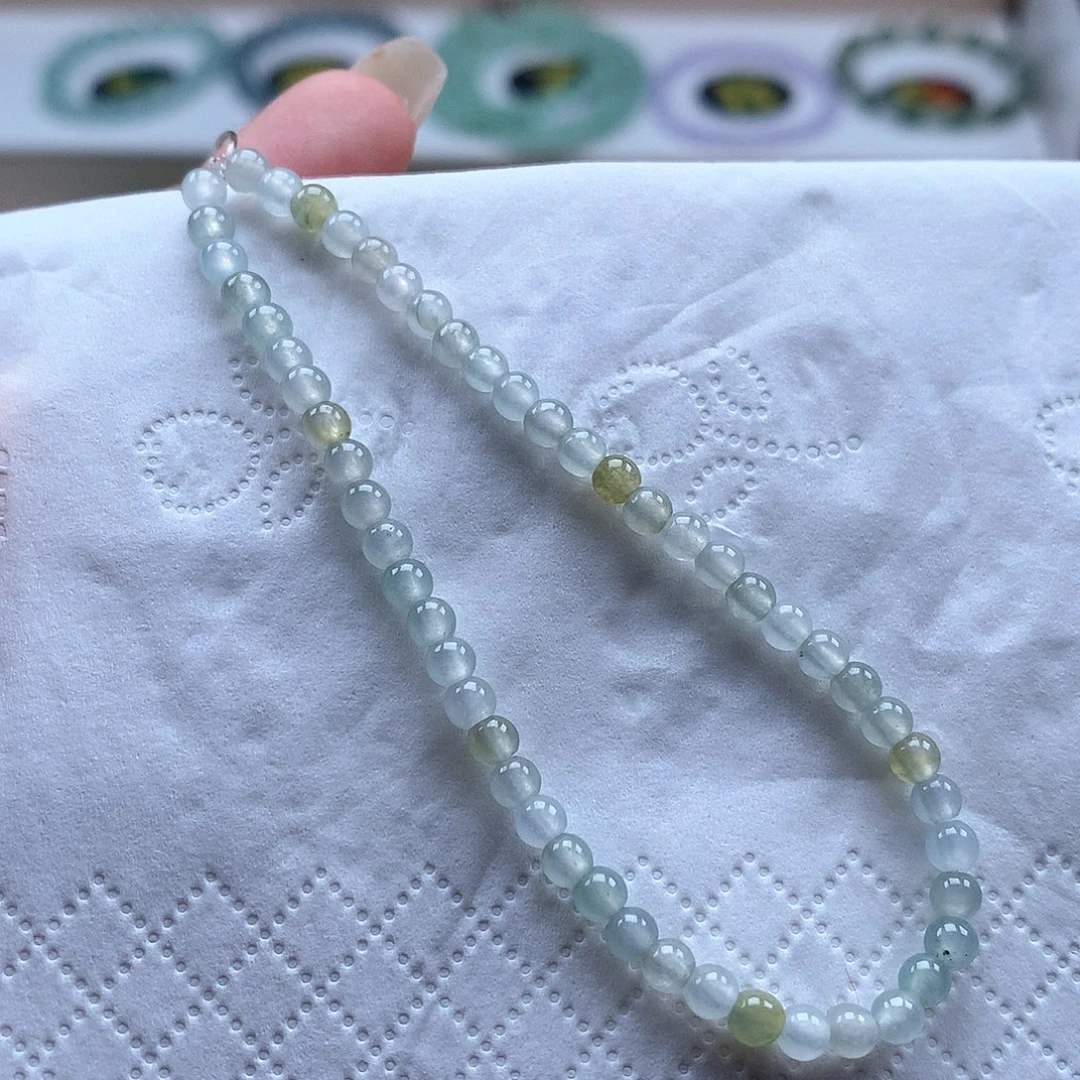 翡翠未镶嵌手串冰小米3.5