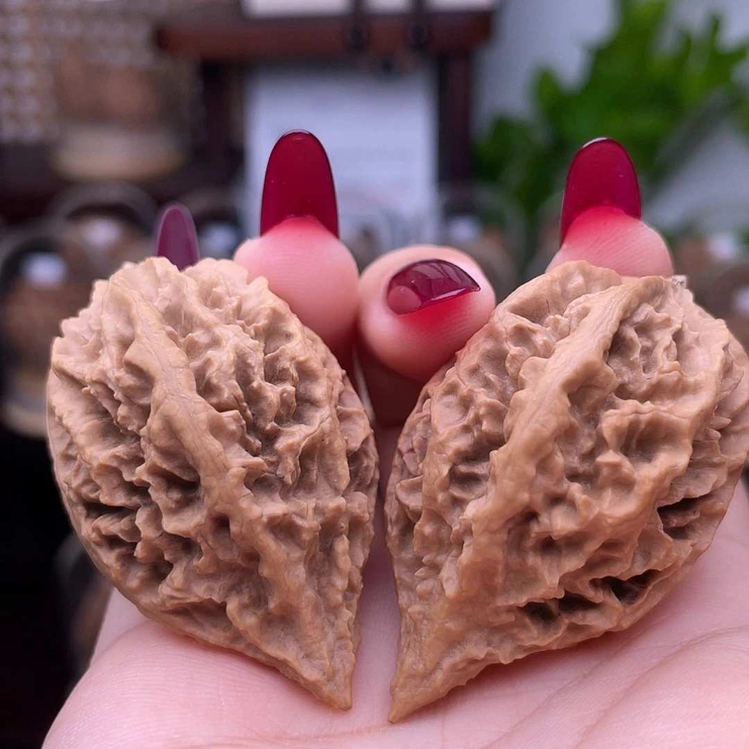 文玩核桃吊坠招财鼠