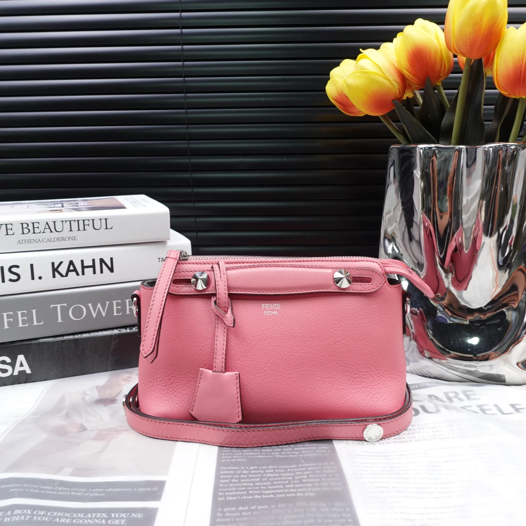 95新 FENDI/芬迪 单肩包/T20262482