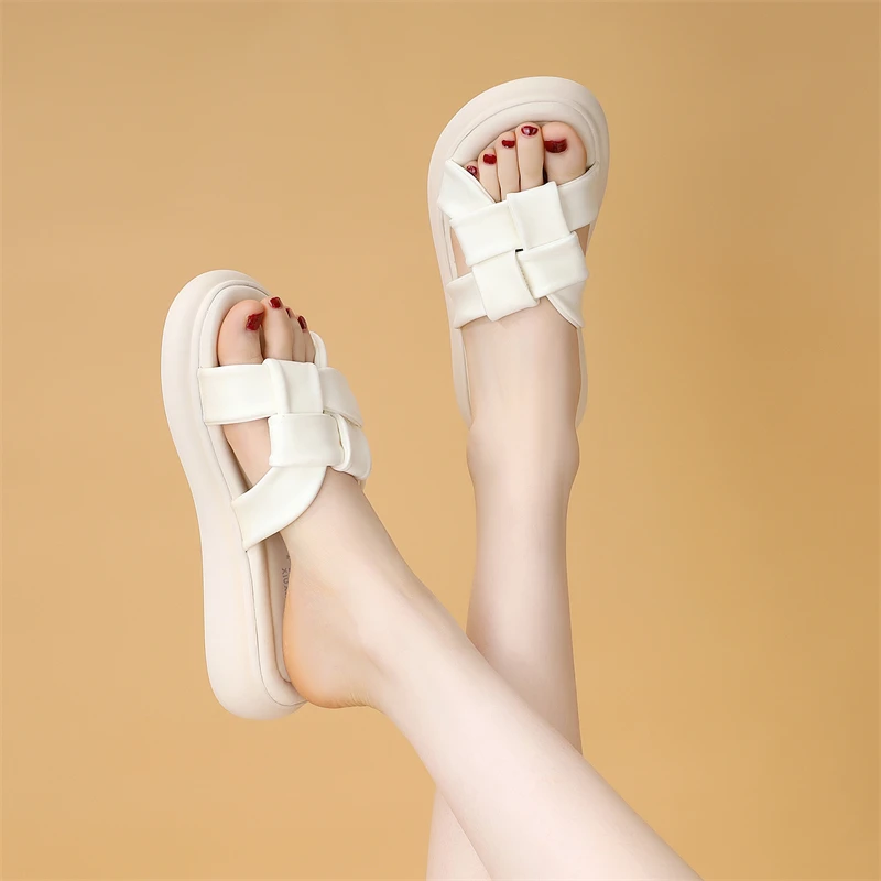 32小码拖鞋女外穿夏季平底防滑沙滩凉拖软底配裙子百搭一字拖42码