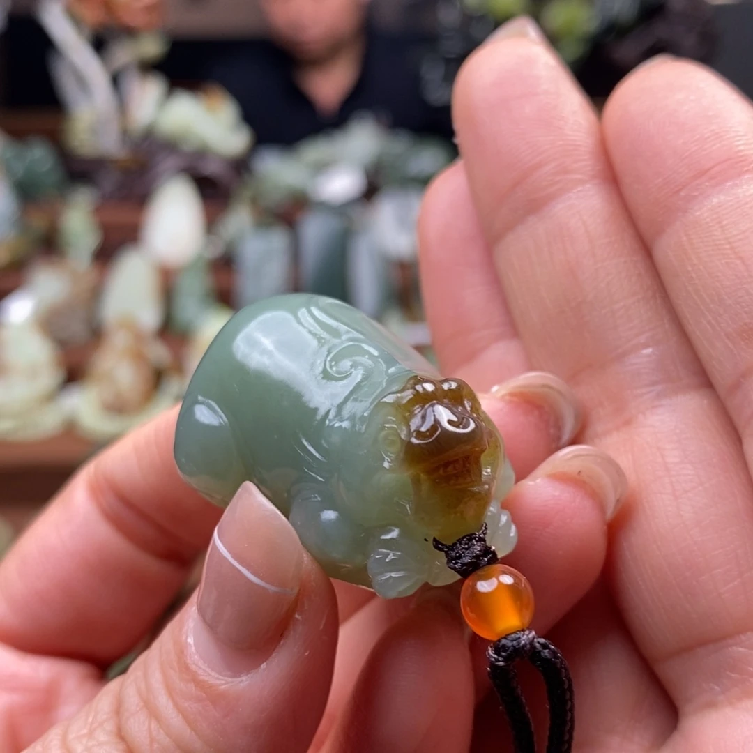 单***环和田玉未镶嵌挂件