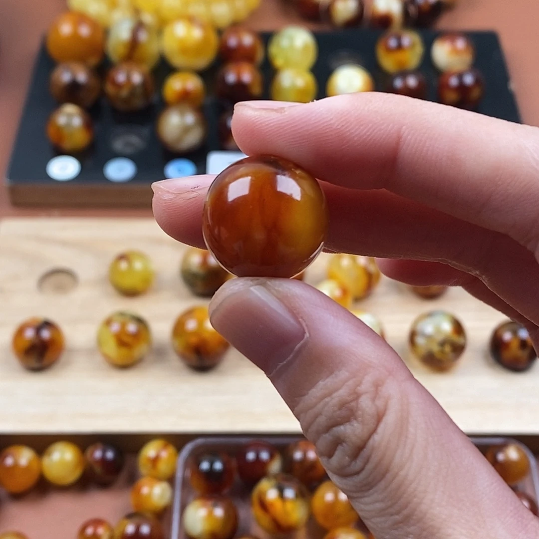 感***悟裸石琥珀未镶嵌蜜蜡