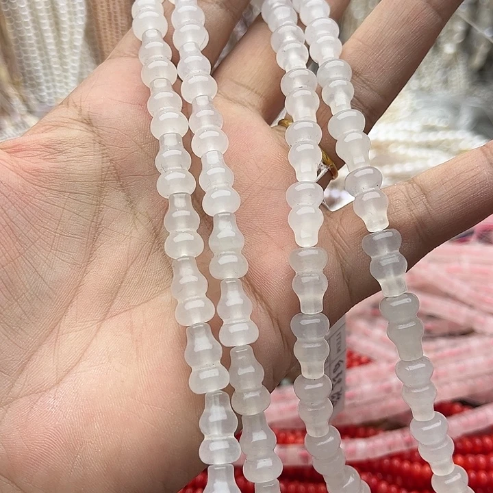 玛瑙/玉髓未镶嵌珠宝半成品一条8/13mm左右白玛瑙葫芦