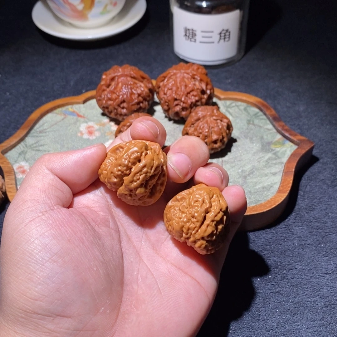 吊坠文玩核桃三角蛙
