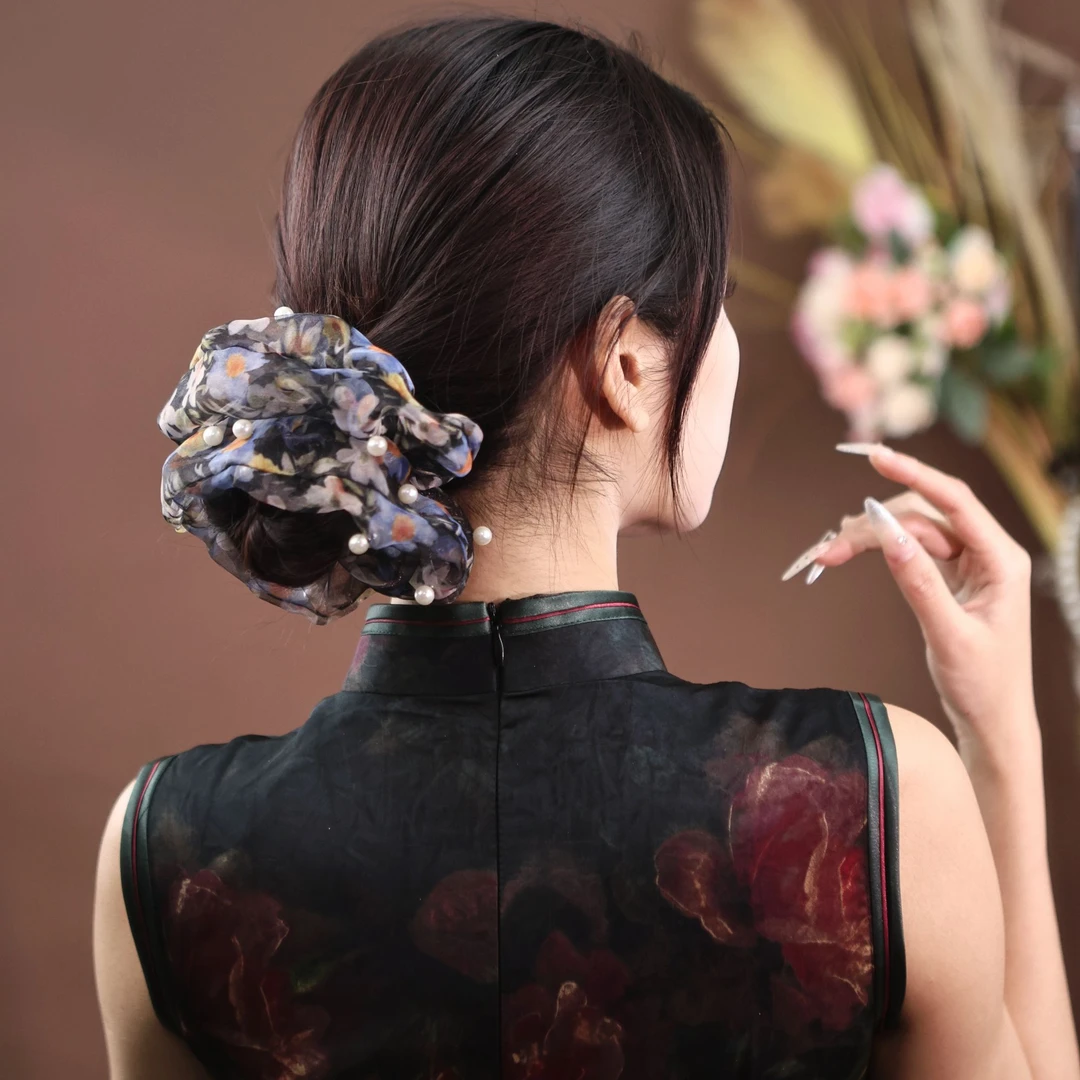 圣珊新款高弹力耐用不伤发波点碎花大肠圈丸子头头绳发饰女圈