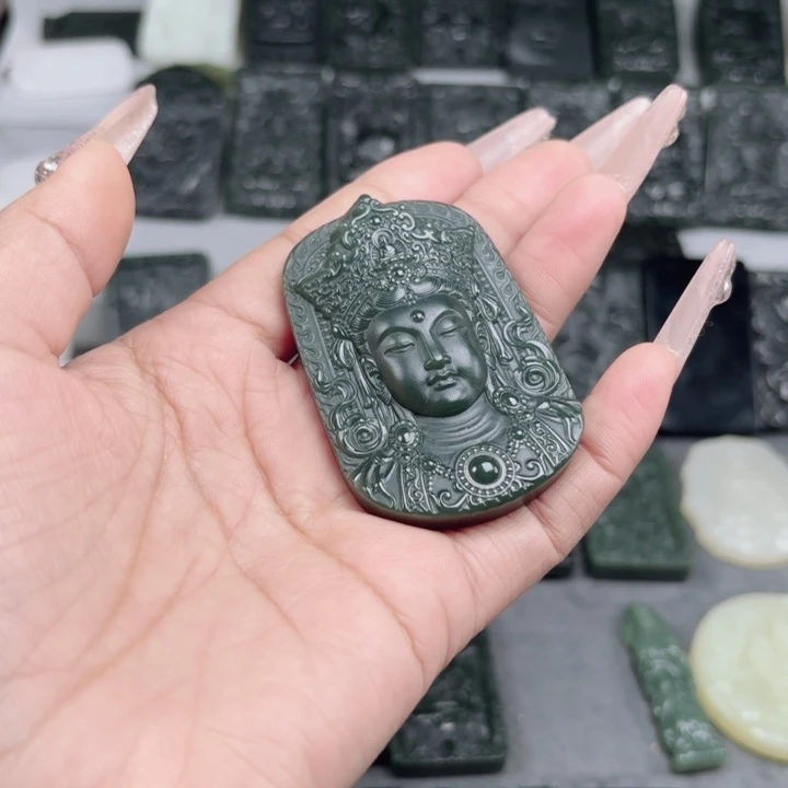 和田玉未镶嵌颈饰