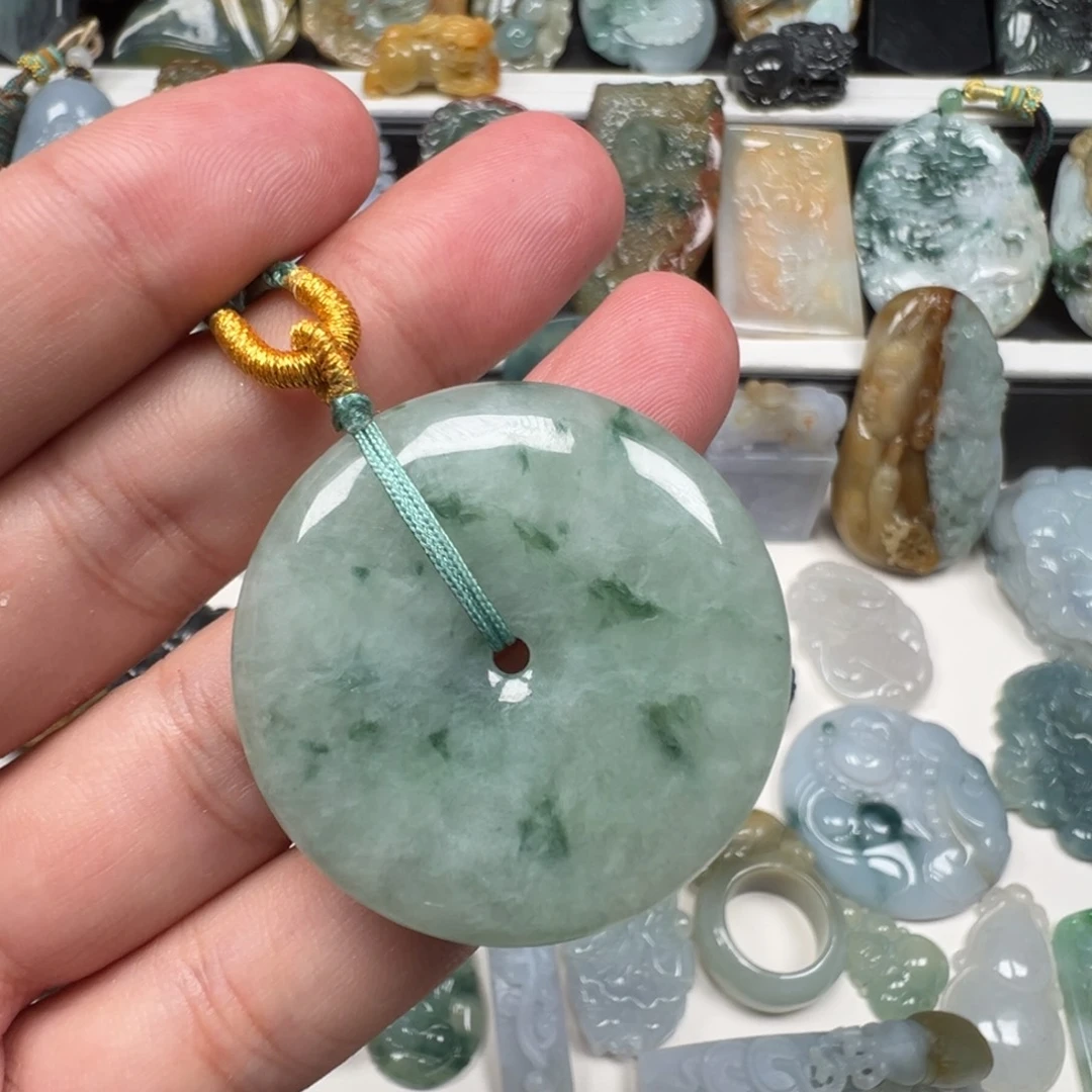 翡翠未镶嵌颈饰天然