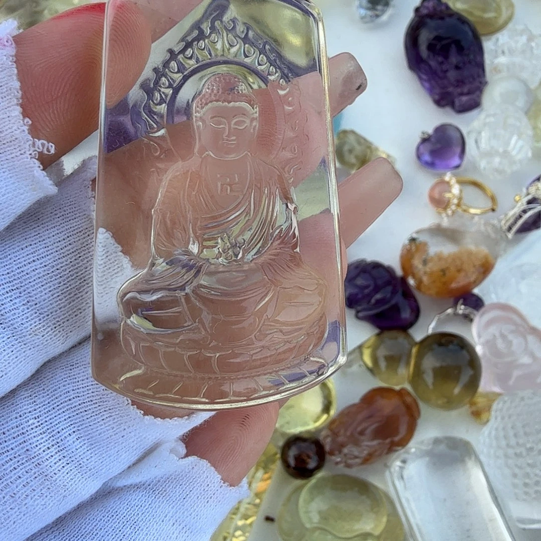 昊***磊未镶嵌车挂水晶水晶