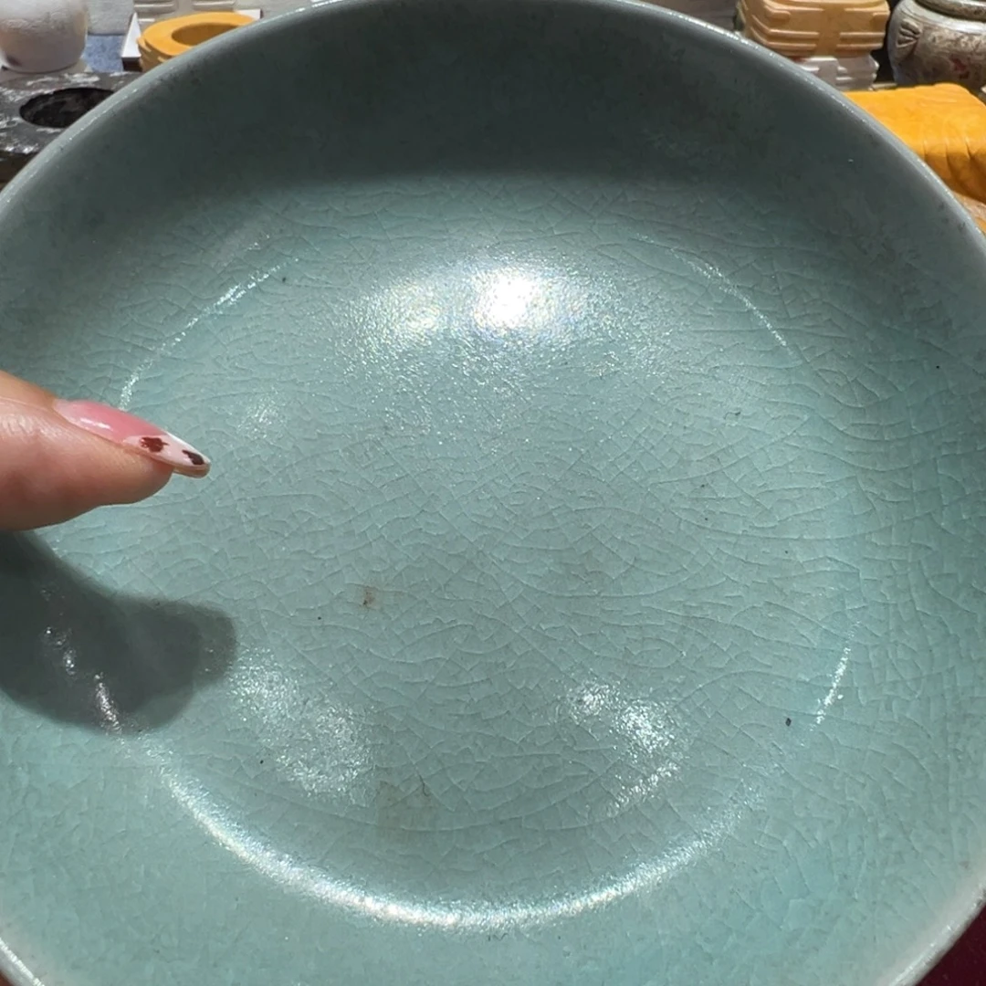 翡***哥瓷片瓷片的制作方法是将材料放