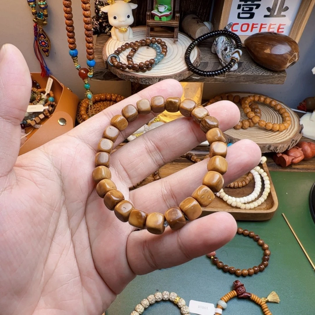 菩提根/象牙果手串