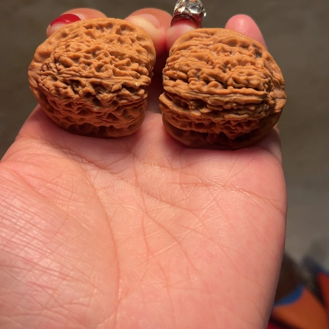 文玩核桃把件胜*南疆