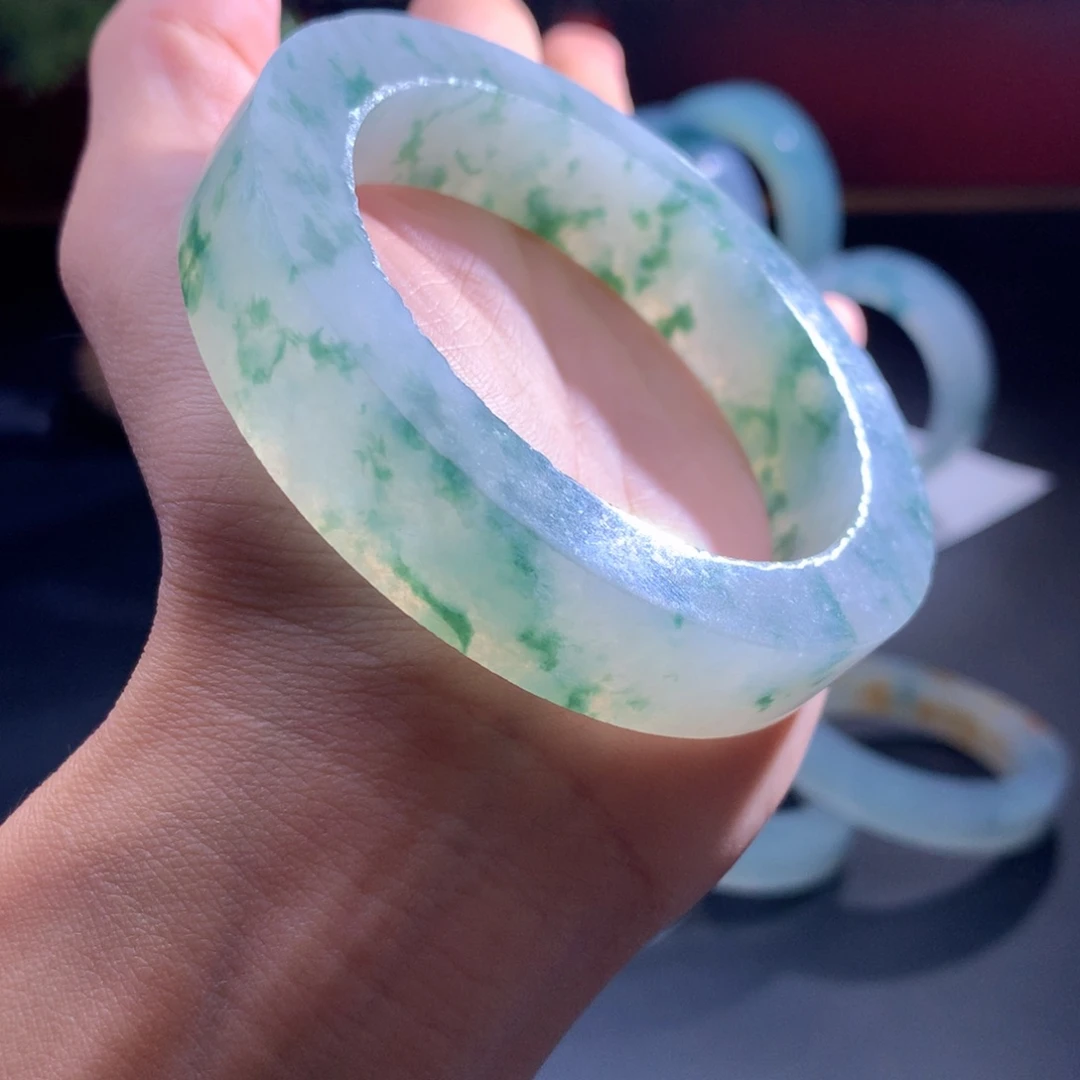 定制翡翠翡翠手镯未镶嵌