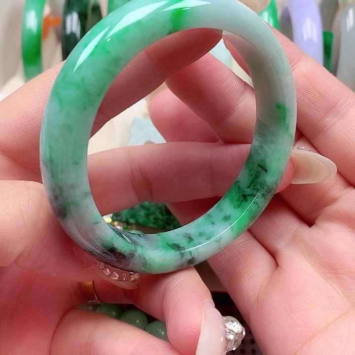 未镶嵌手镯翡翠翡翠翡翠手镯