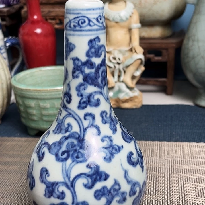 摆件景德镇青花小瓶