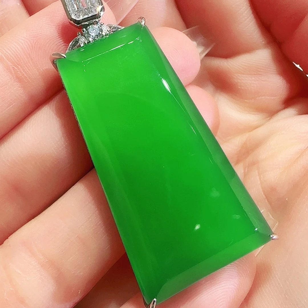 玛瑙/玉髓未镶嵌吊坠