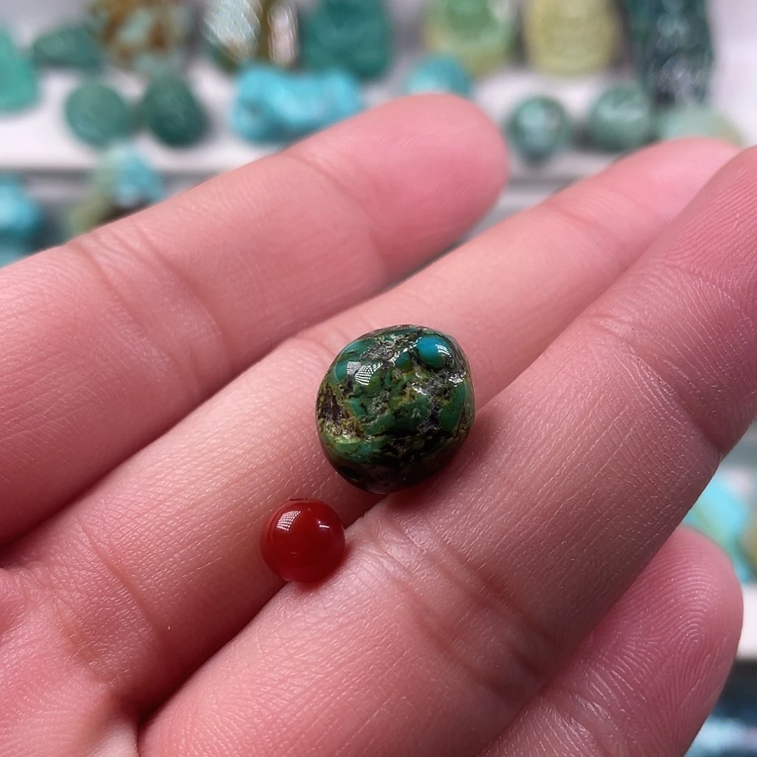 南红玛瑙未镶嵌颈饰