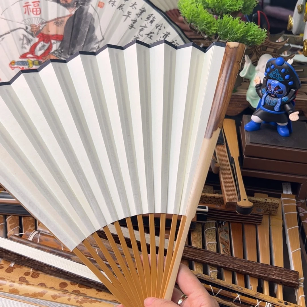 扇子蝴蝶妃戴泽青