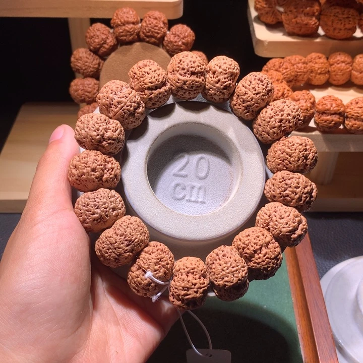 金刚菩提手串22+熊猫菠萝蜜