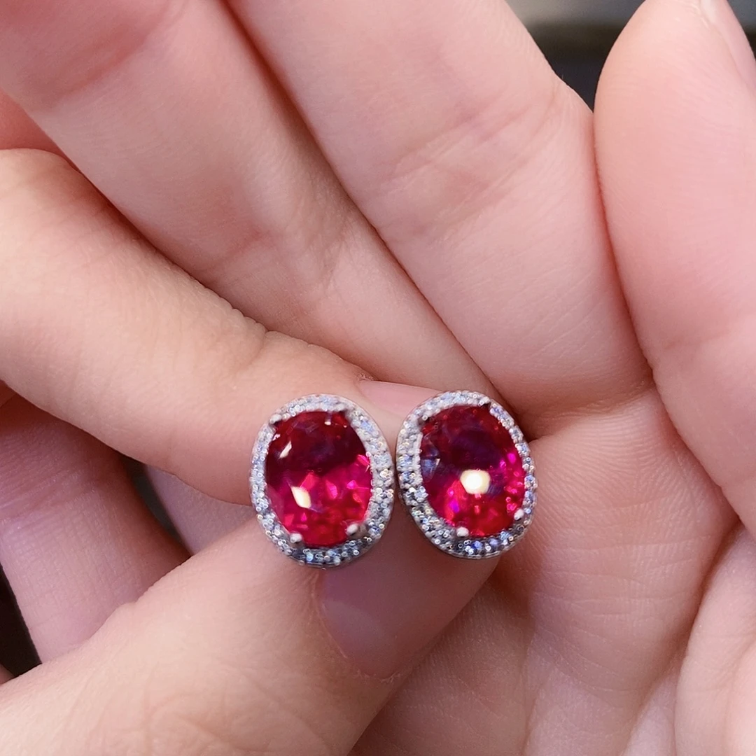 银S925镶嵌红宝石耳饰