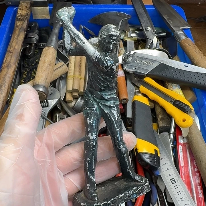 ℳ****厚款五金工具制造工艺