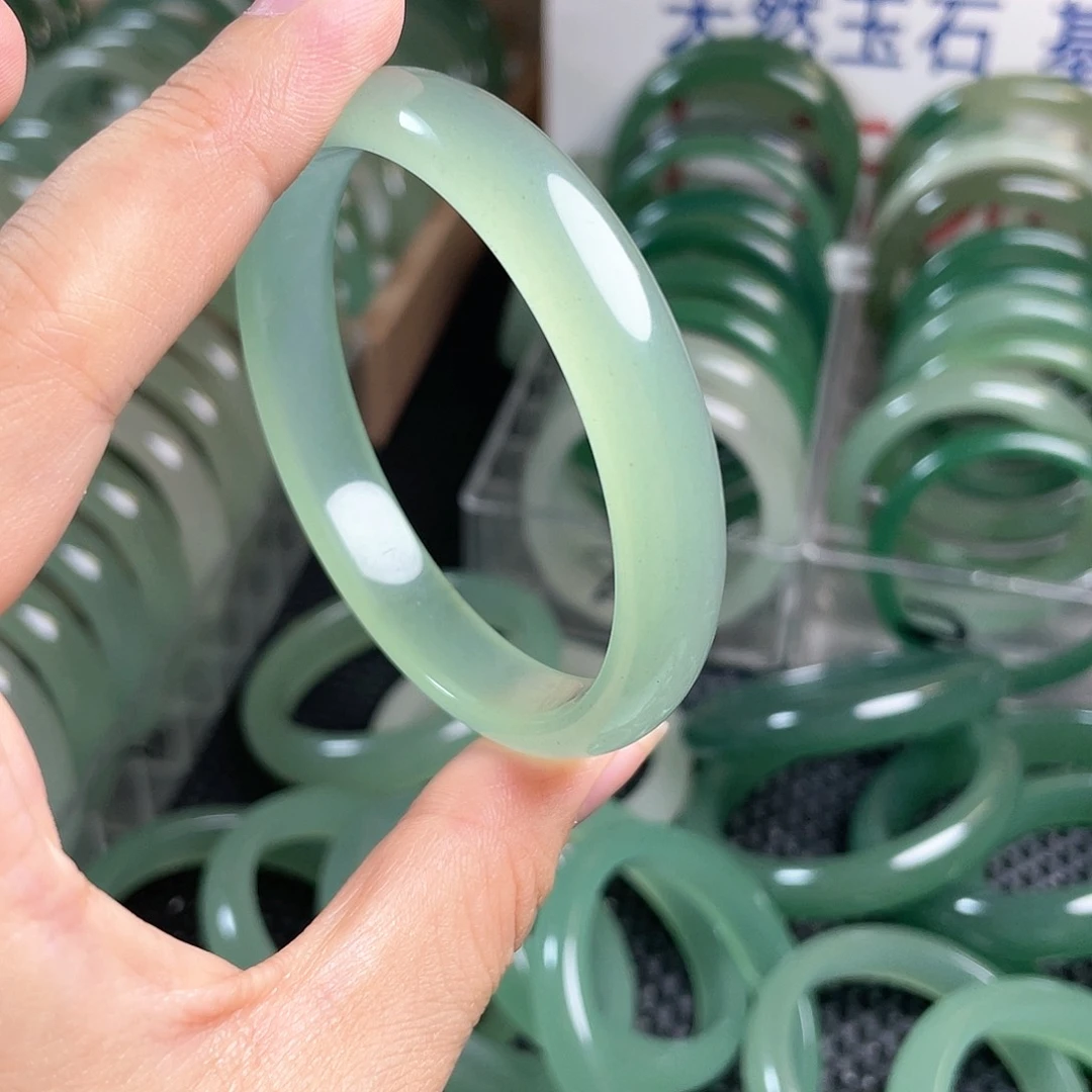 石英质玉手镯合金