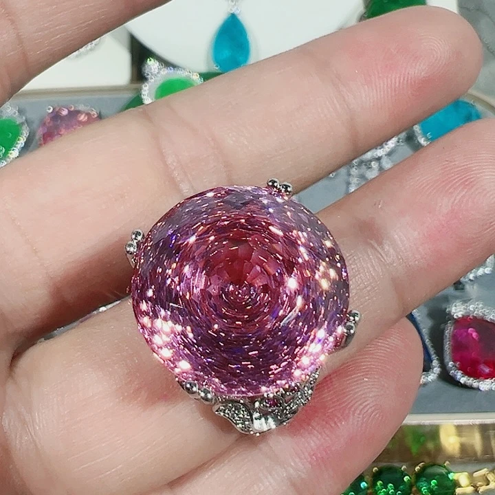 未镶嵌吊坠(赠链)红宝石