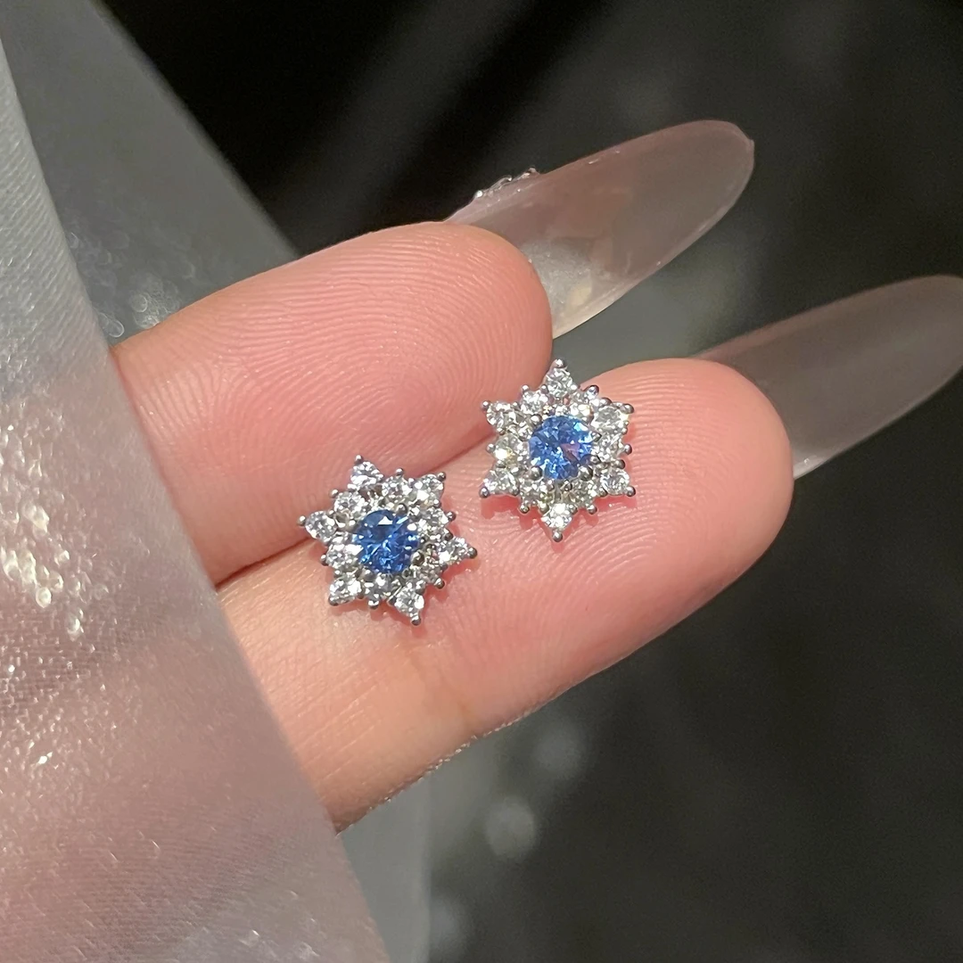 铜合金合成锆石耳饰 「邂逅冬季」雪花耳夹无耳洞女高级感气质耳钉