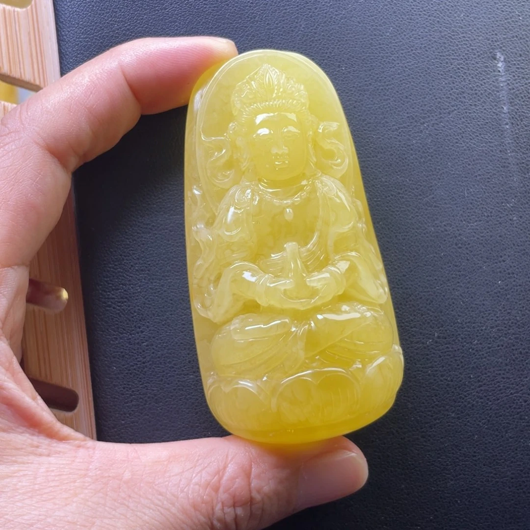 琥珀未镶嵌颈饰天然的琥珀蜜蜡