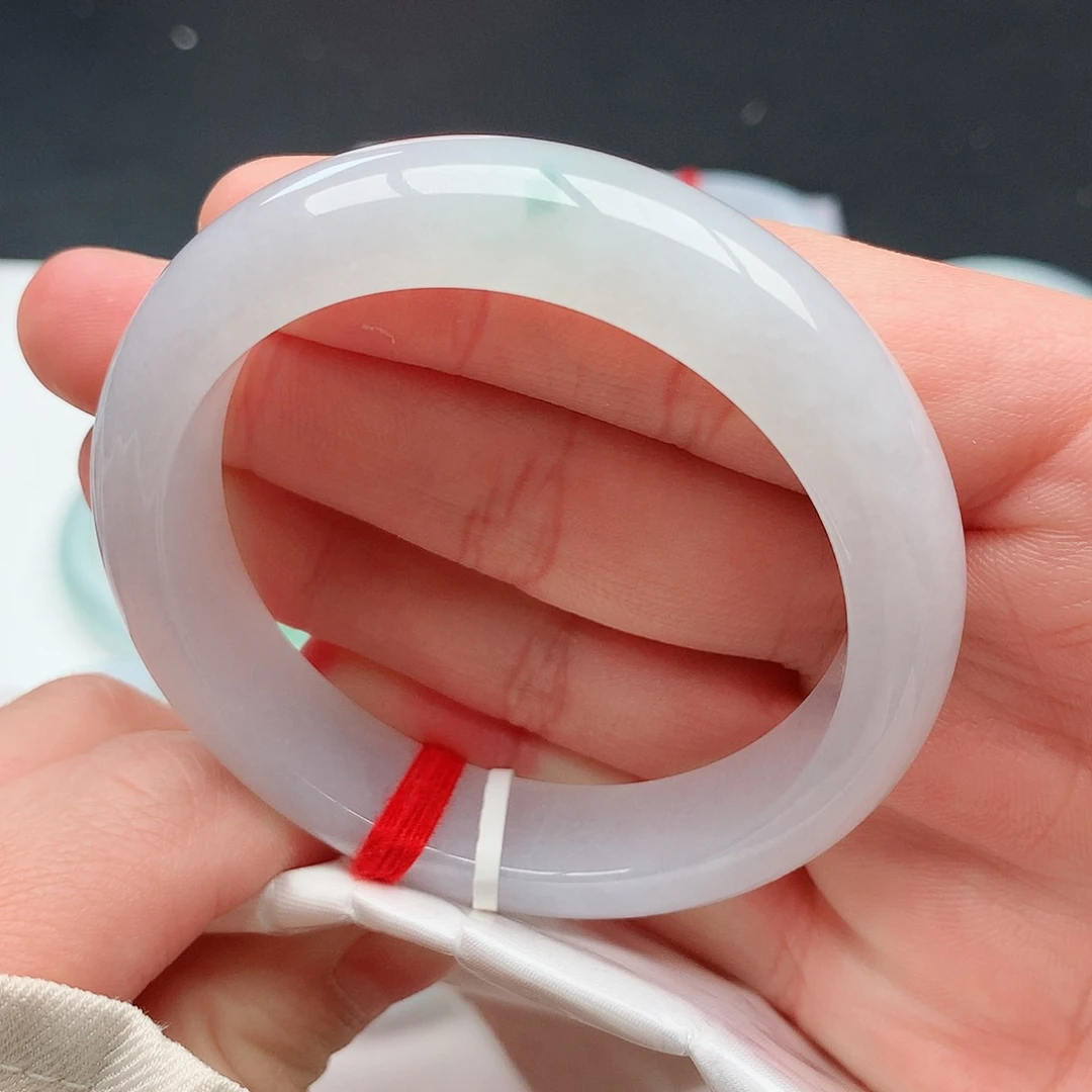 翡翠手镯未镶嵌天然翡翠A货