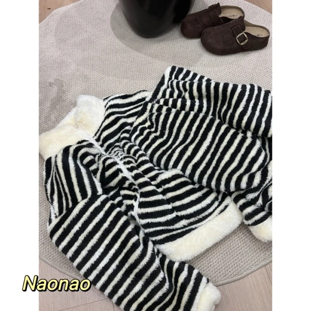 Naonao～自留款条纹睡衣珊瑚绒套装原版