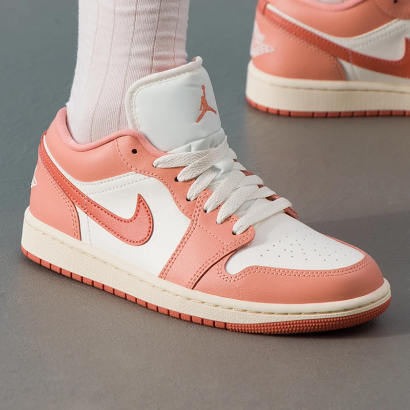 NIKE耐克AJ1女鞋2025夏新款低帮复古篮球鞋时尚休闲运动鞋 DC0774