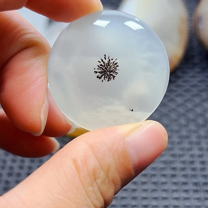 未镶嵌玛瑙/玉髓珠宝半成品