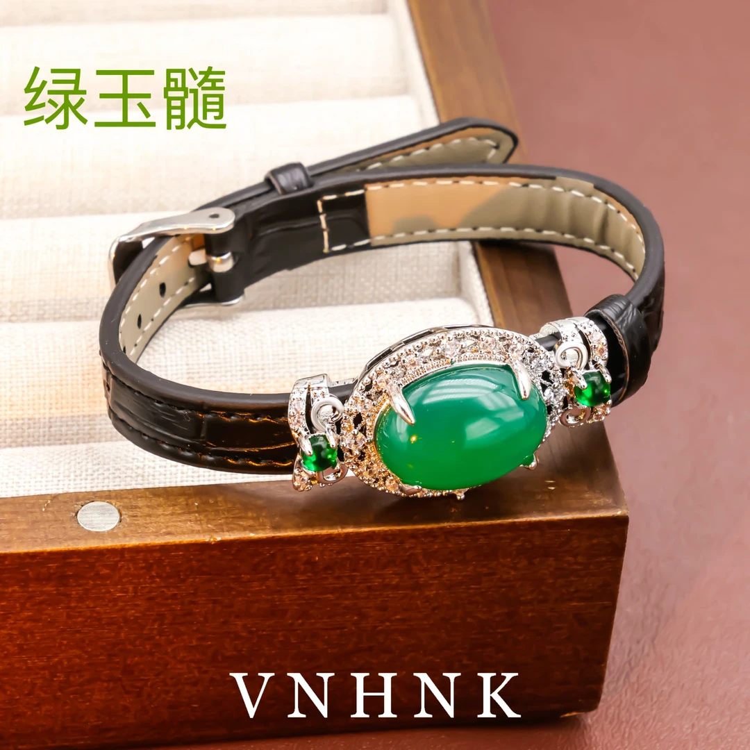 美可儿   M536   黑色(22cm)时尚绿玉髓手链预售