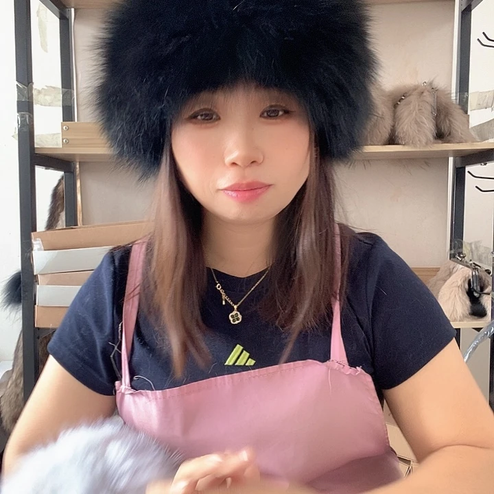 黑色狐狸毛头套单品