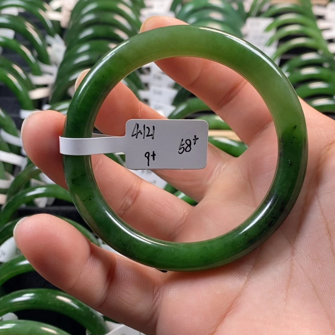 和田玉（碧玉）未镶嵌手镯59