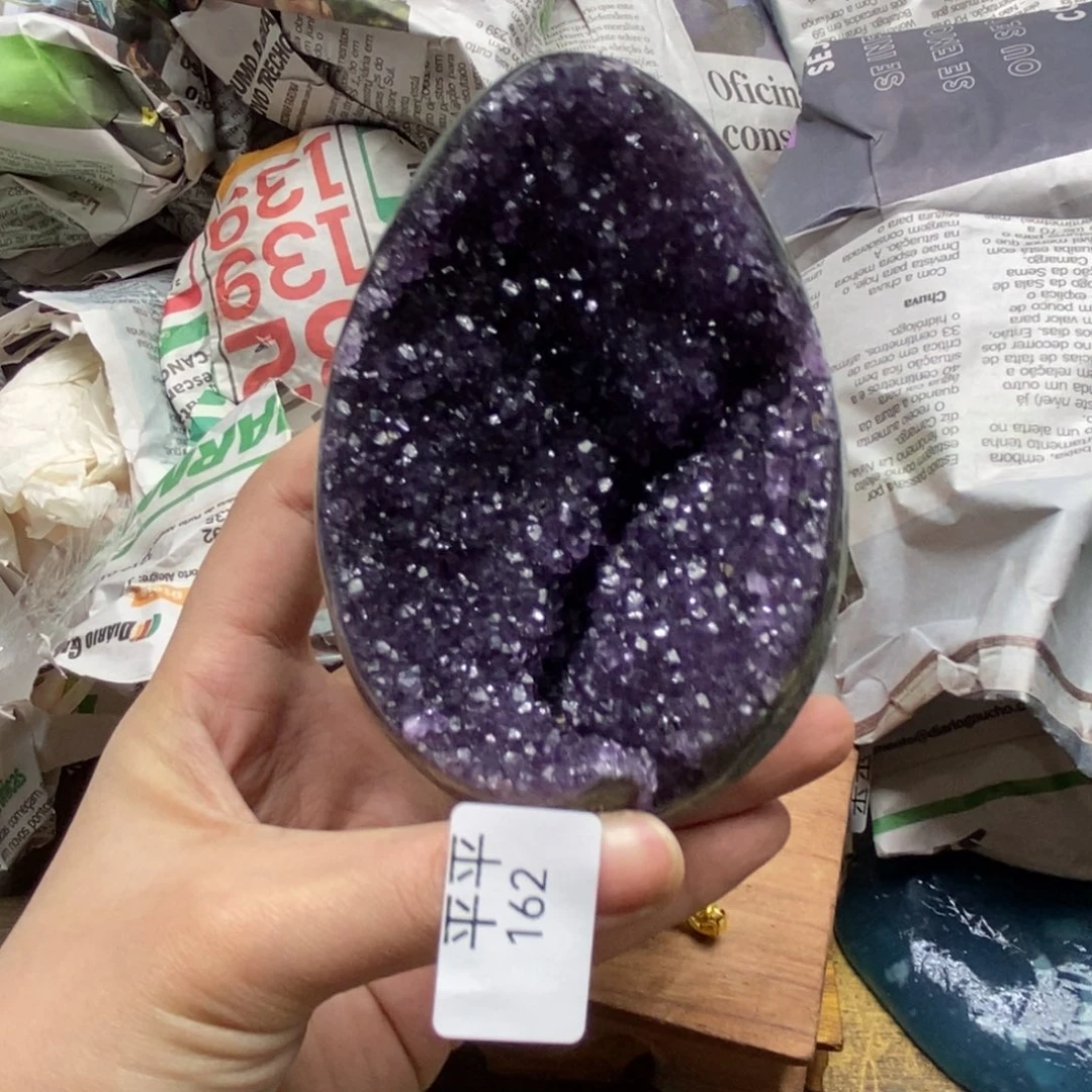 紫晶乌拉圭未镶嵌