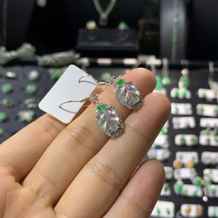 银S925镶嵌翡翠耳饰