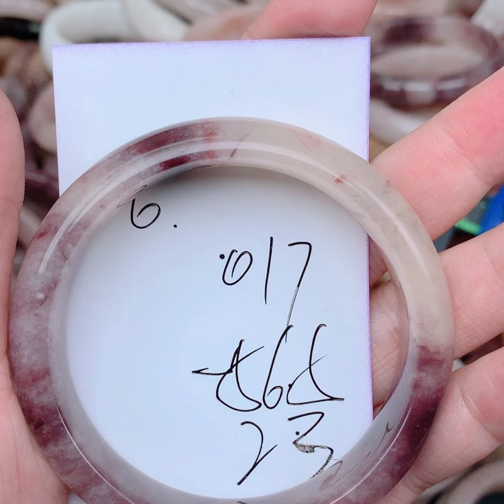 石英质玉未镶嵌手镯017