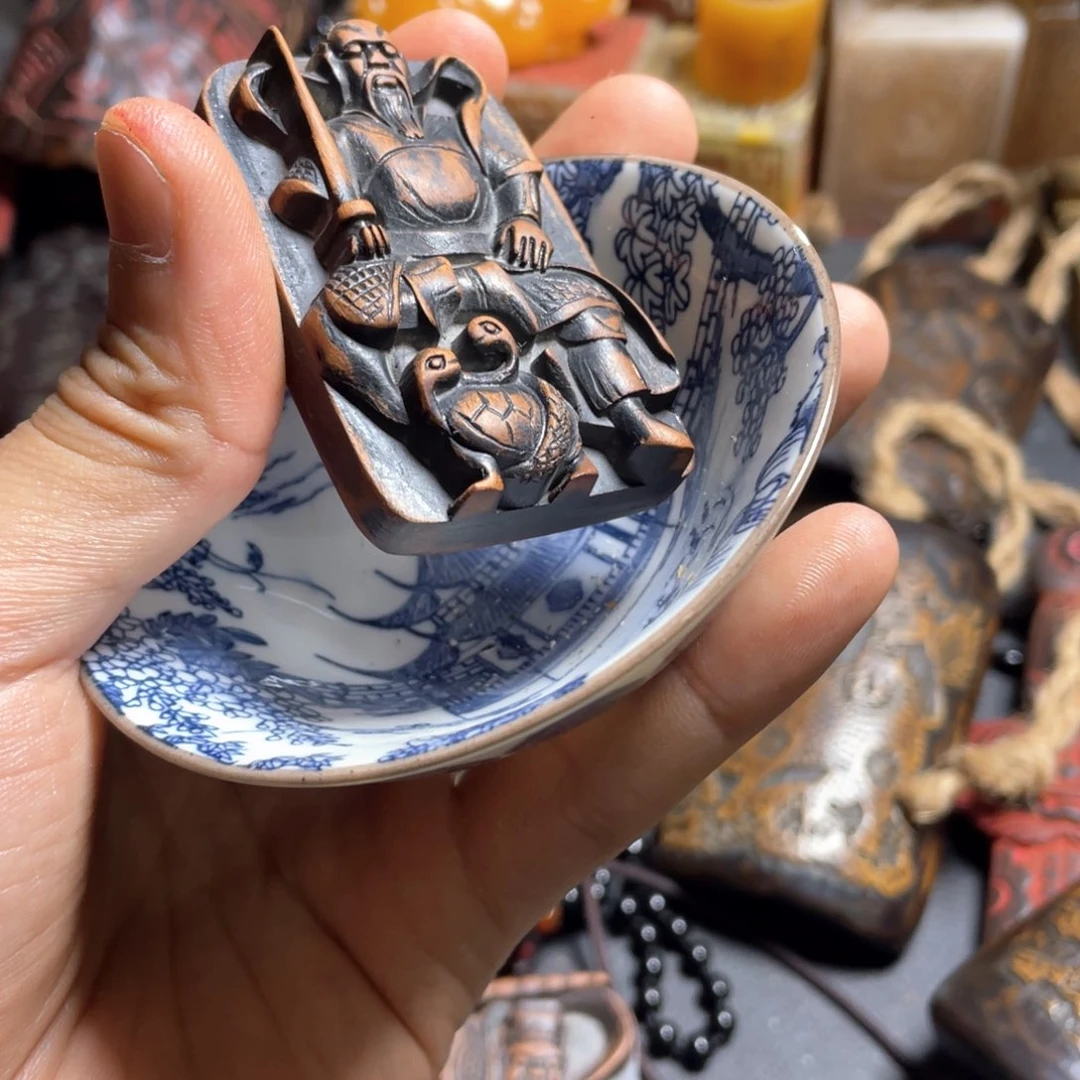 瓷片今****r哈哈哈哈哈哈哈哈