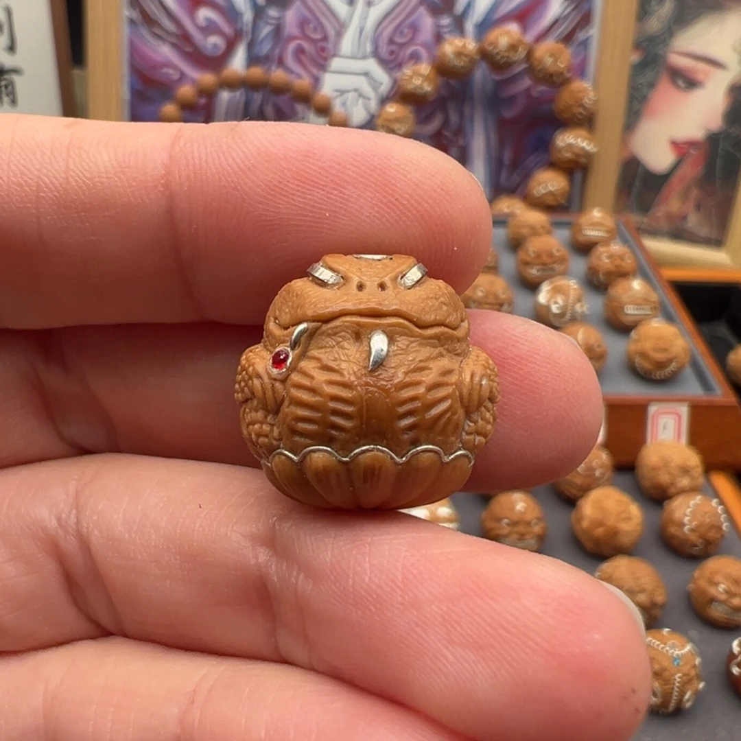 吊坠猴头核桃武泰