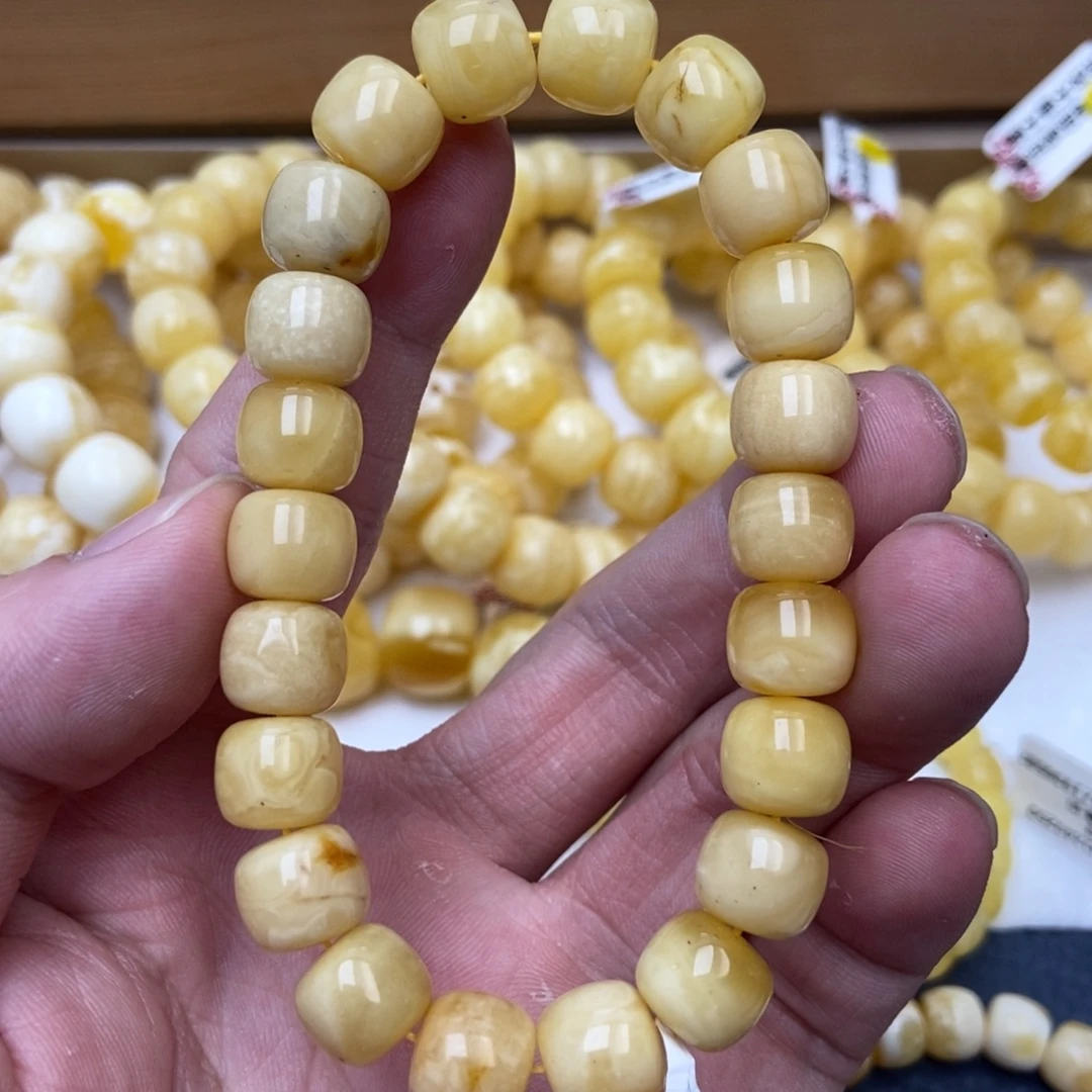 裸石琥珀未镶嵌26