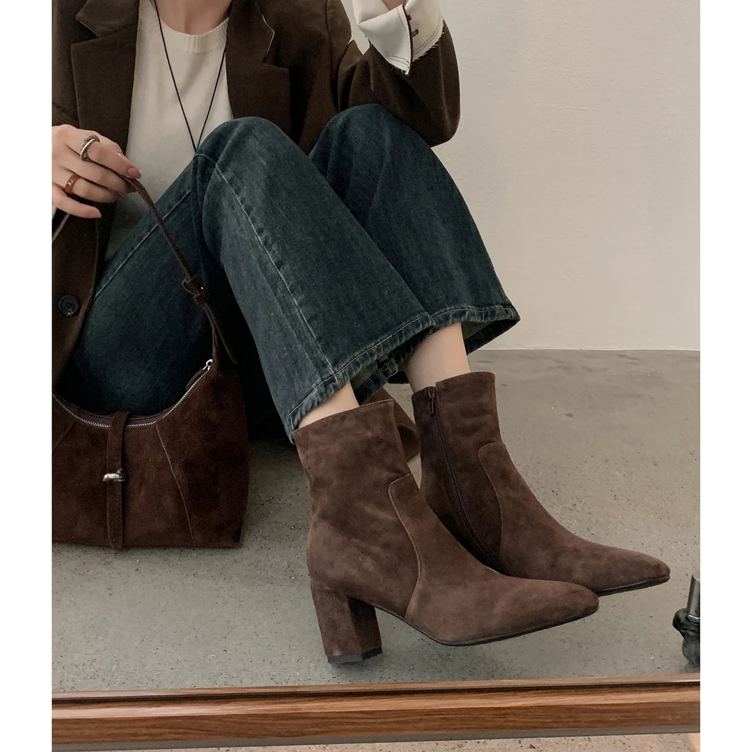 7cm/羊翻 秋冬季新款高跟时装瘦瘦靴英伦复古磨砂短筒粗跟女短靴