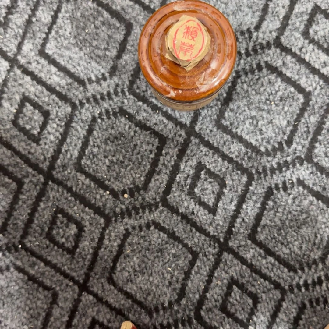 摆件瓷器花瓶等多种