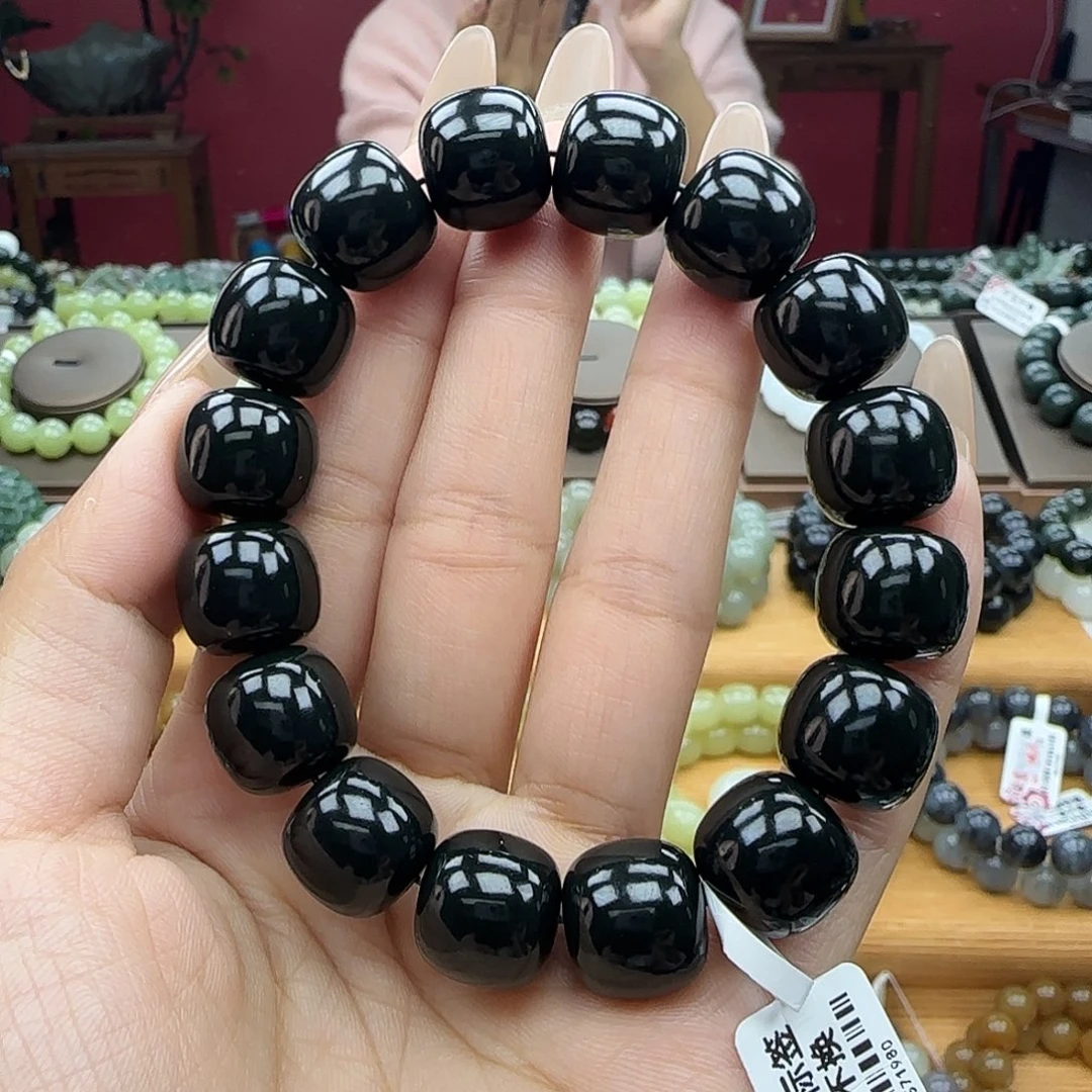 和田玉未镶嵌手串