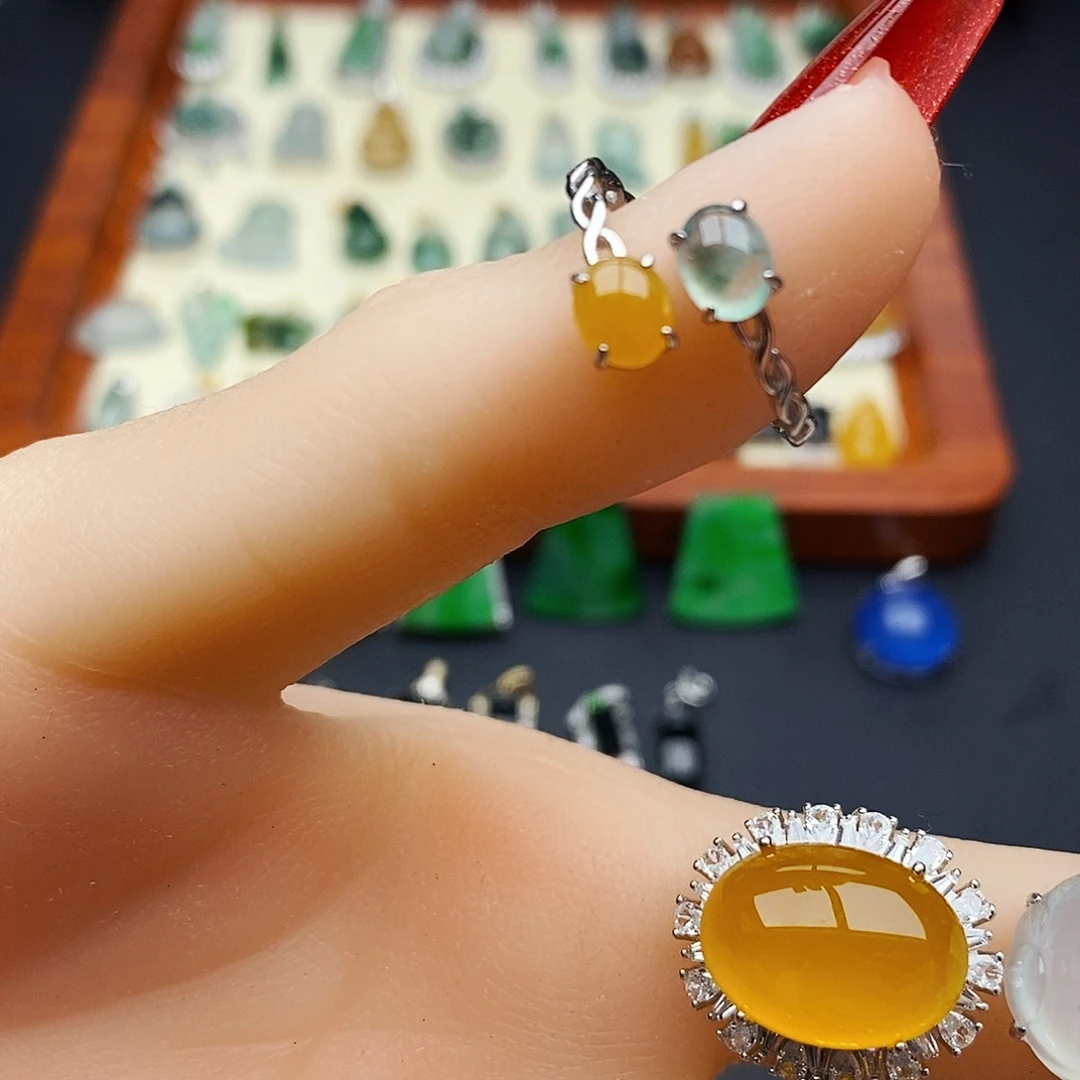 银S925镶嵌戒指翡翠