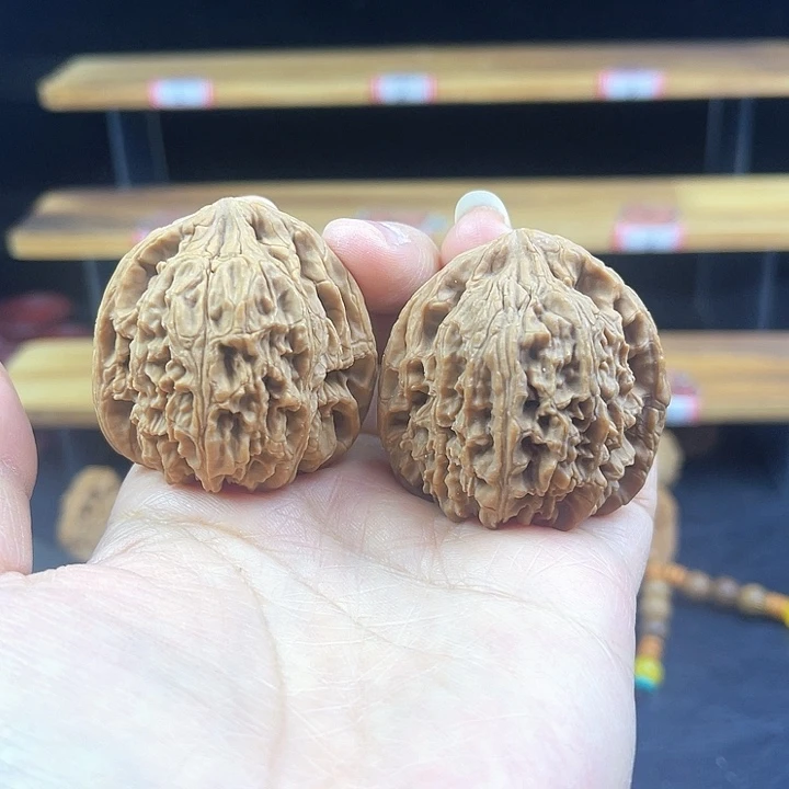 文玩核桃吊坠全品南疆石